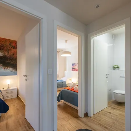 דירה Apartment B&B *