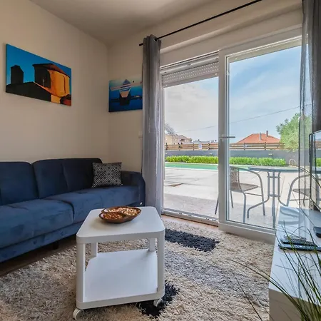 דירה Apartment B&B זאדאר